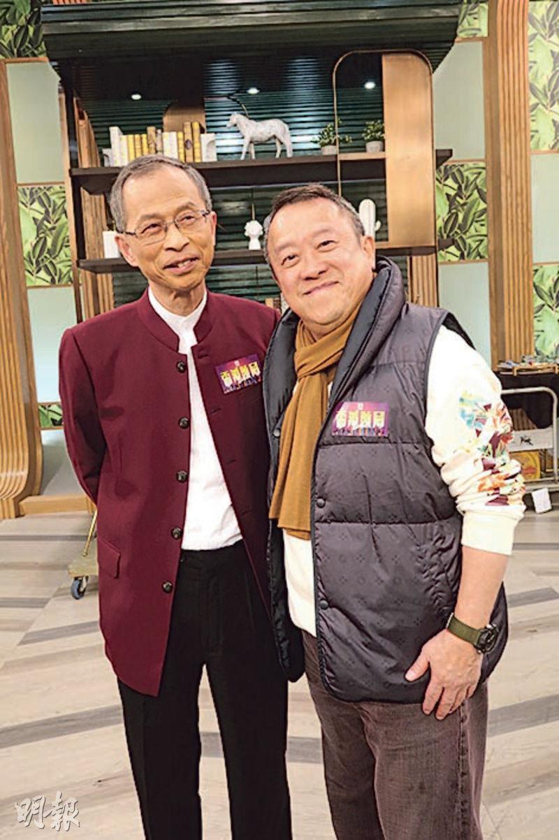 立法會前主席曾鈺成（左）昨日錄影《香港飯局》，曾志偉（右）專程來探班。（攝影/記者：鍾一虹）