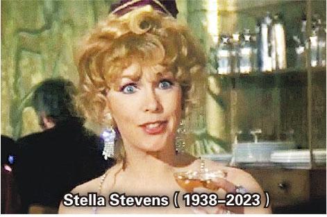 史蒂拉史提芬在《海神號遇險記》扮演性感女郎形象深入民心。