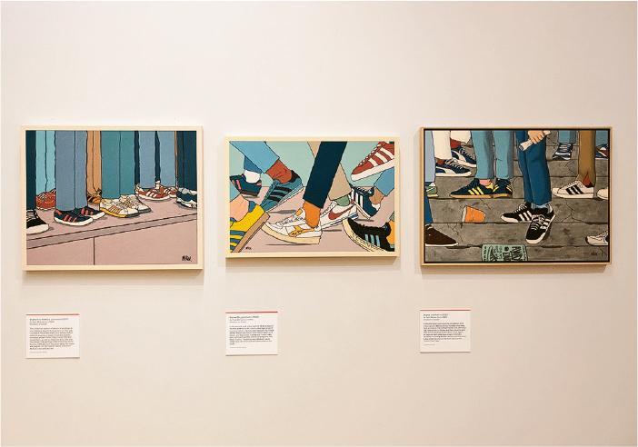 捕捉球迷鞋履--展內有不少Pete McKee的作品，當中有趣的作品包括捕捉球迷鞋履的三連畫（triptych）。（Robin Clewley攝）