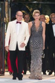 摩納哥元首阿爾貝二世親王（左）與妻子維特斯托克（右）（Prince's Palace of Monaco facebook圖片）
