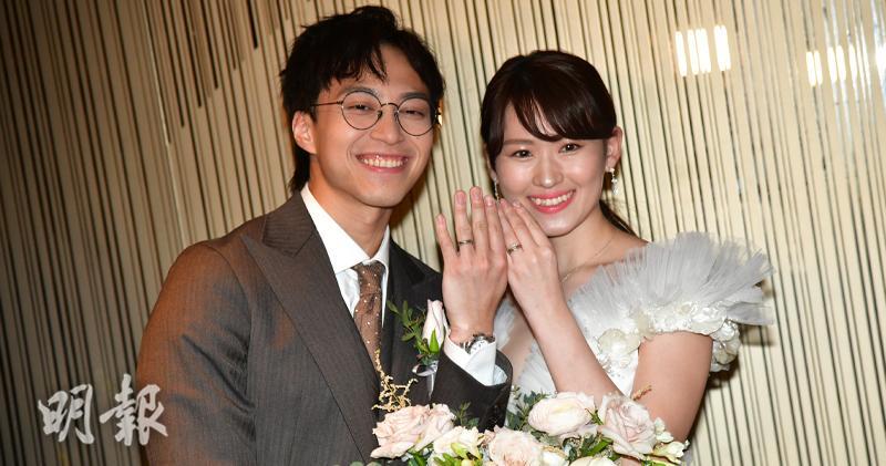吳業坤和日籍太太濱口愛子今日補辦香港婚禮。（劉永銳攝）