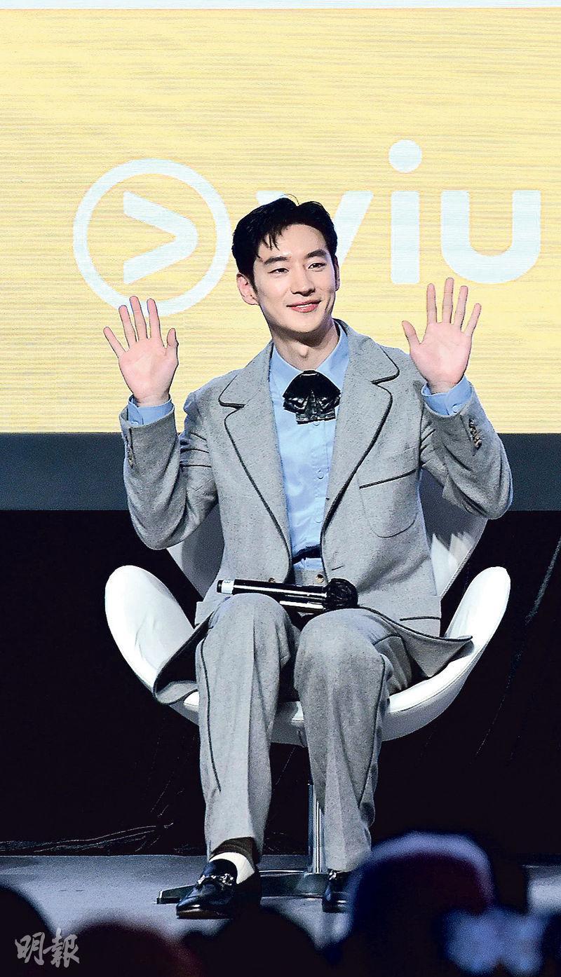 李帝勳對於主演的韓劇《模範的士2》大受各地觀眾歡迎，驚喜又開心。（攝影：鍾偉茵）