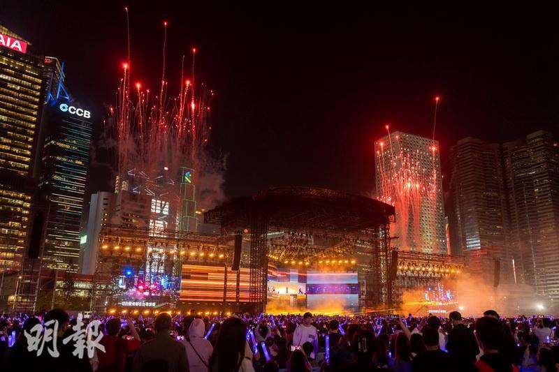 林俊傑《JJ20 世界巡迴演唱會》的舞台為中環海濱史上最大最高的舞台。（大會提供）