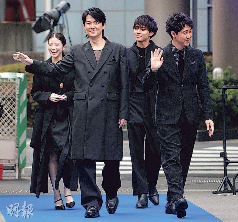 今田美櫻（左起）、福山雅治、永瀨廉與大泉洋出席新劇《Last Man 全盲的搜查官》記者會。