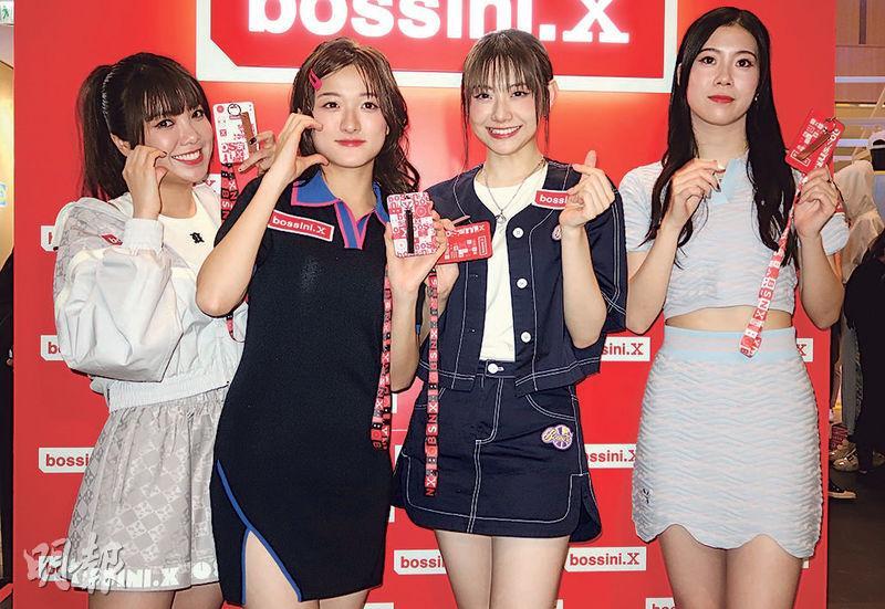 女團Lolly Talk成員Mei Mei（左起）、阿Yo、Sinnie及Tania昨日出席品牌限定店活動。（攝影／記者：林蘊兒）