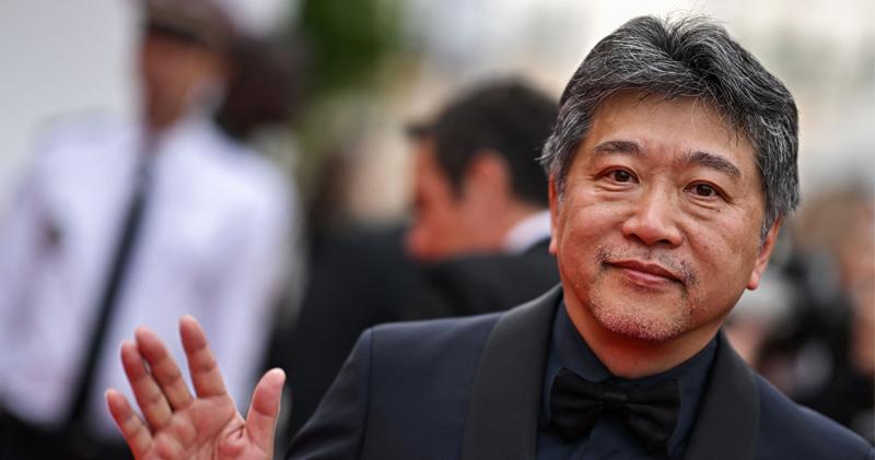 憑《怪物》角逐康城最高榮譽金棕櫚獎的日本導演是枝裕和出席開幕禮。（法新社）