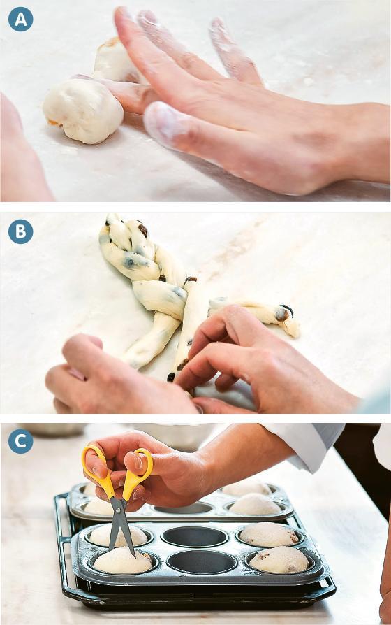 手勢技巧--川島教導學員將麵糰扭成煲呔形狀（圖A）、紮三手辮（圖B）、剪十字開口（圖C）等技巧。（黃志東攝）