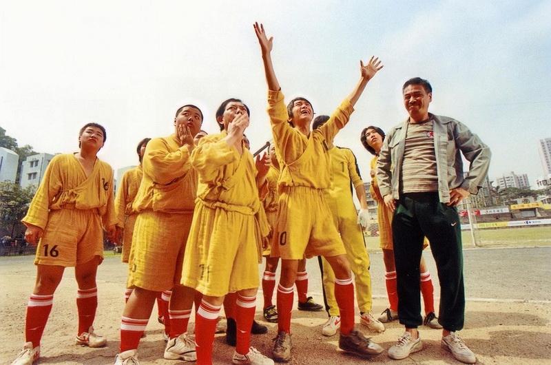周星馳執導兼主演的2001年電影《少林足球》，至今仍是香港的經典喜劇之一。（周星馳Ig圖片）
