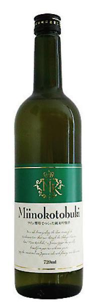 葡萄酒酵母釀造--Miinokotobuki是以葡萄酒酵母來釀造，其酸味帶有白酒感覺。（代理提供）