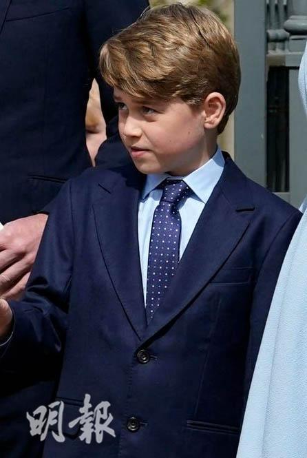 2022年4月17日，喬治小王子在溫莎堡出席復活節周日崇拜。（法新社）