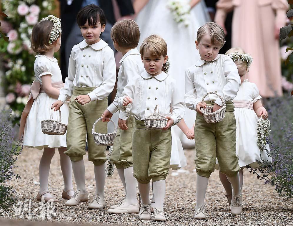 2017年5月20日，皮帕在教堂舉行婚禮，喬治小王子 (前排右二) 是花仔之一。(法新社)
