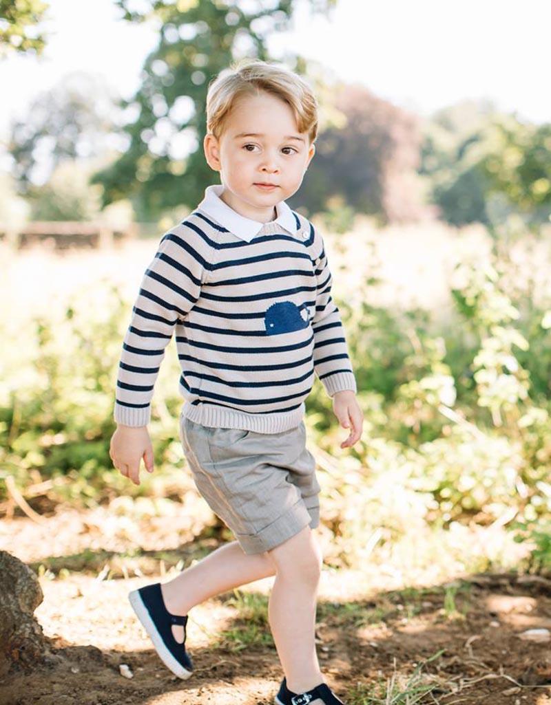 英國王室於喬治小王子3歲生日分享照片。（The Royal Family facebook圖片）