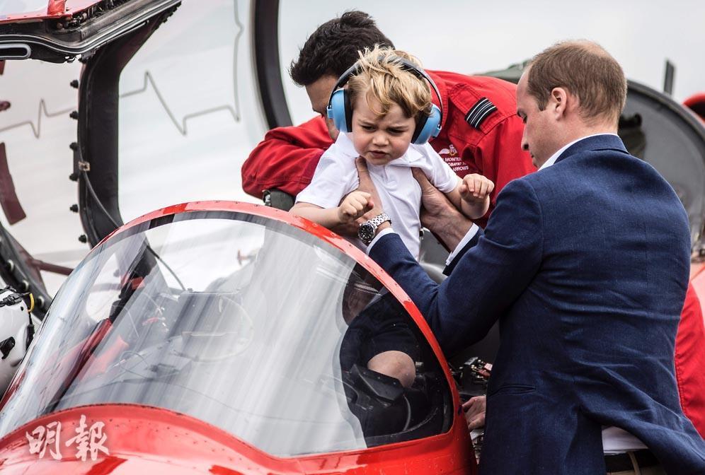 喬治小王子2016年7月初首次出席航空展。（法新社）