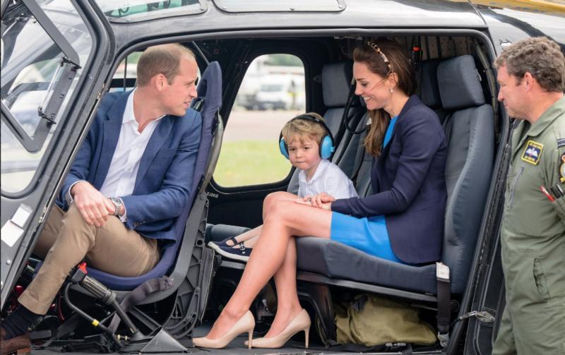 喬治小王子2016年7月初首次隨父母出席航空展。（法新社）