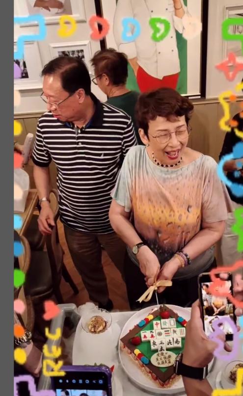 波姐近日慶祝79歲生日。（Ig圖片）