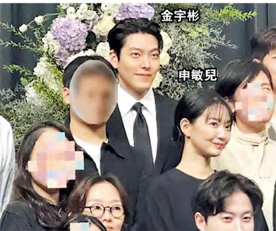 金宇彬陪女友申敏兒出席後者經理人的婚禮，結果被網民催婚，都算始料不及。