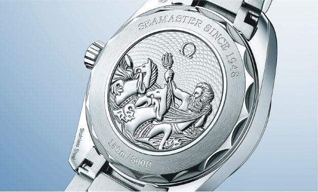 海神海馬——各款腕表均飾以紀念版表底蓋，綴以海神Poseidon手持三叉戟和兩隻海馬構圖的海馬標誌。（品牌提供）