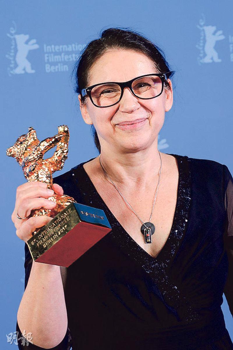 匈牙利女導演伊迪高安怡迪（圖）憑《夢鹿情緣》揚威柏林影展，再入圍奧斯卡，難怪梁朝偉答應合作。