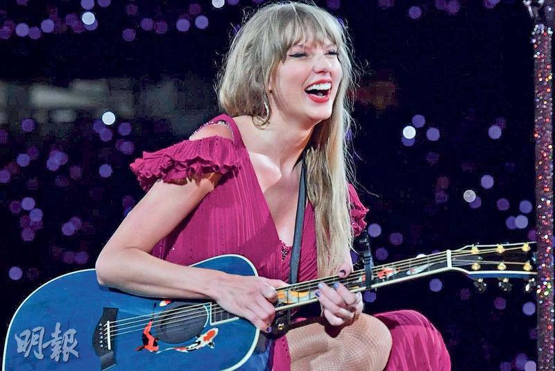 Taylor Swift的世界巡迴演唱會如火如荼，預計明年3月將可刷新史上最高票房紀錄。