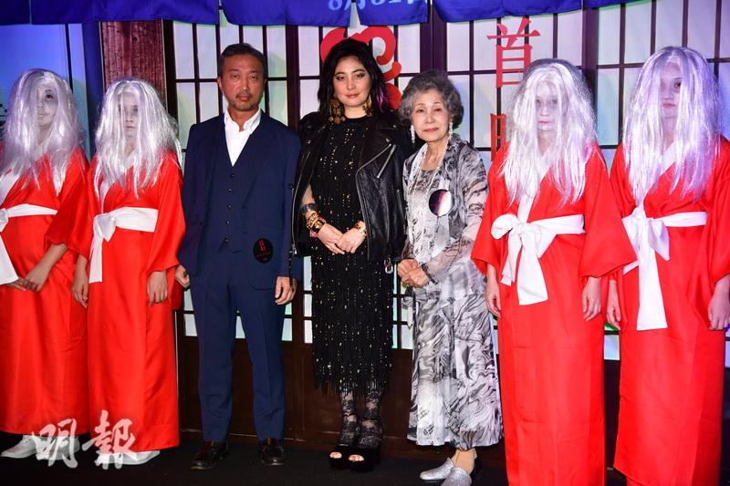 何超儀、日本導演藤井秀剛、女星白川和子對電影《怨泊》票房有信心。（劉永銳攝）