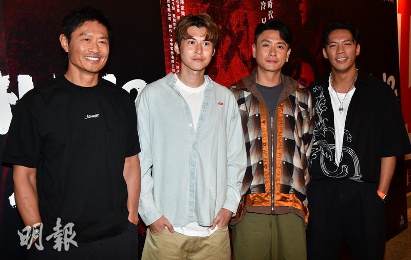 黃德斌、陳家樂及黃宗澤等昨晚出席電影《紮職2》午夜場宣傳活動。（劉永銳攝）