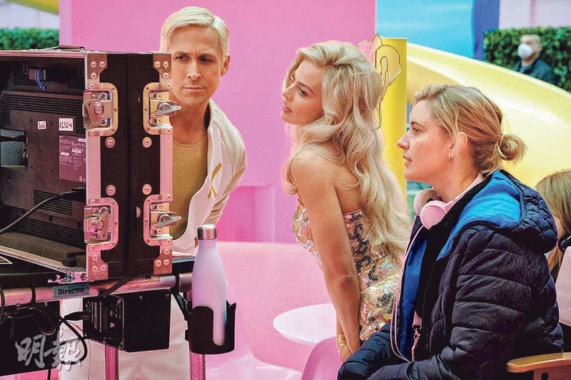 姬達嘉域（右）執導《Barbie芭比》票房大賣，超越《你好，李煥英》賈玲成為全球最高票房女導演。