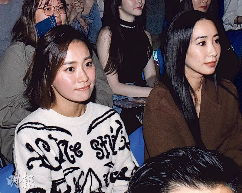 楊愛瑾（左）與吳雨霏（右）上月一起睇鄧麗欣演唱會。（資料圖片）