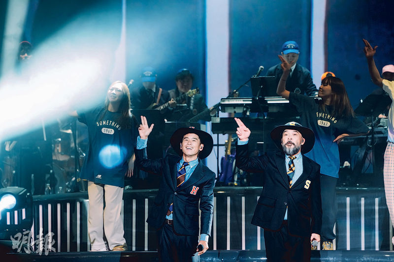 林海峰（左）與葛民輝（右）組成的軟硬天師相隔多年再演出，台下觀眾high爆瘋狂歡呼。