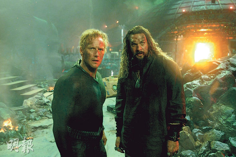 柏德烈韋遜（左）與積遜莫瑪（右）的兄弟情誼，既是《水行俠2》故事主軸，也是全片最犯駁的劇情。