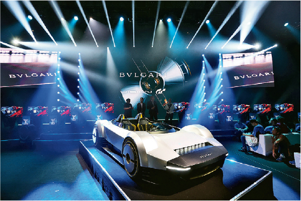 虛實結合--Bvlgari同時跟Gran Turismo合作，推出Aluminium Vision GT數碼賽車和全尺寸概念超級跑車（圖）。（品牌提供）