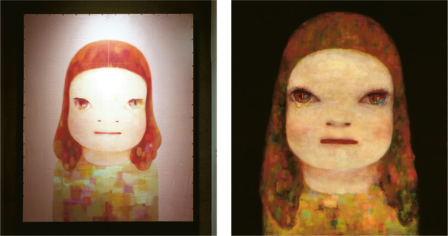 奈良美智近年畫的女孩主題作品尺寸逐漸變大，構圖如證件照，而勾勒輪廓的線消失了，主體輪廓變得模糊，且用上不同顏色、馬賽克般的斑點堆疊畫成，色彩和層次更豐富。轉變可見於Hazy Humid Day（2021，左圖）和Midnight Tears（2023，右圖）。（青森縣立美術館提供）