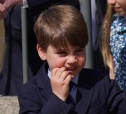 2023年4月9日，英國快將5歲的路易小王子第一次參加王室復活節崇拜。(法新社)