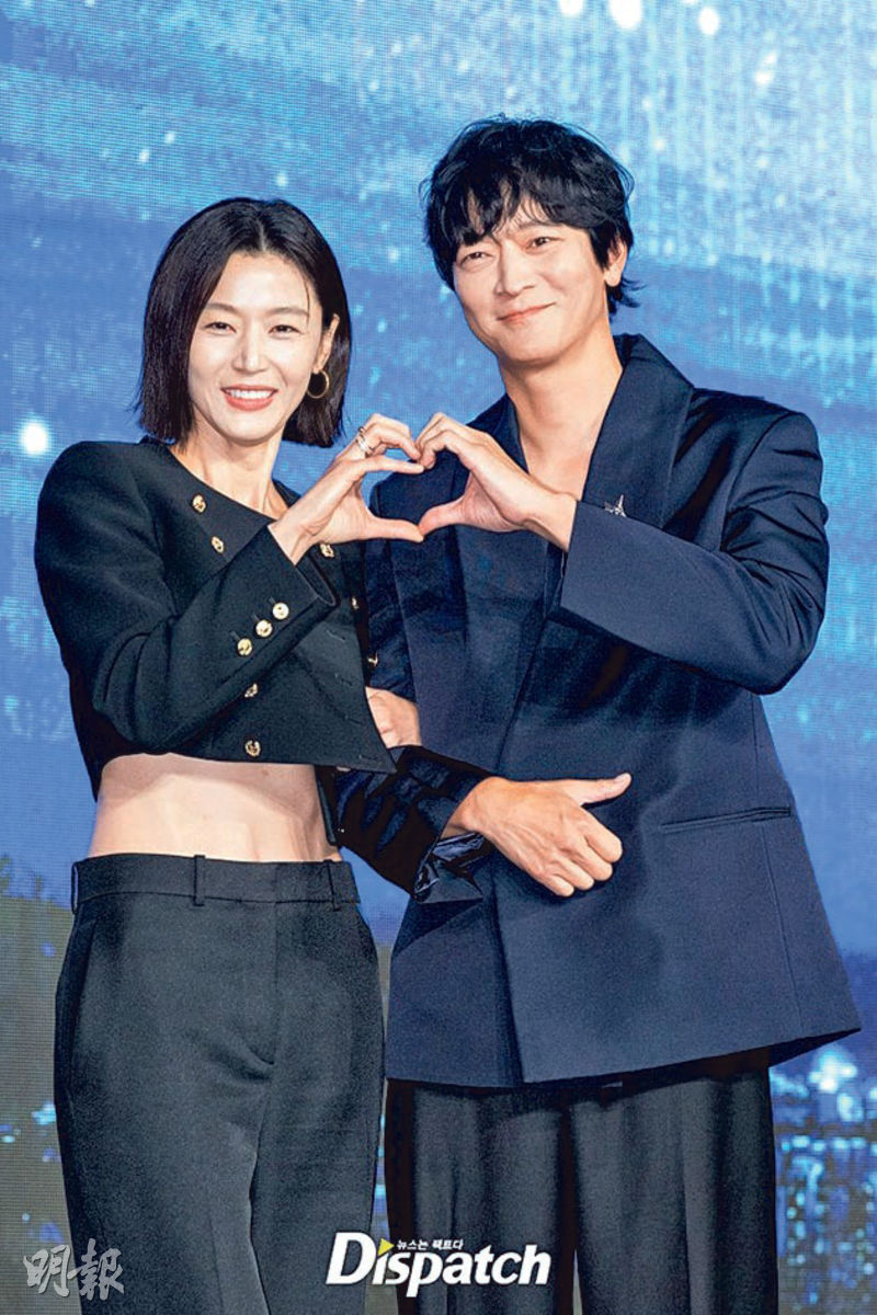 全智賢自認粉絲為姜棟元接拍《暴風圈》 - 20250903 - SHOWBIZ - 明報