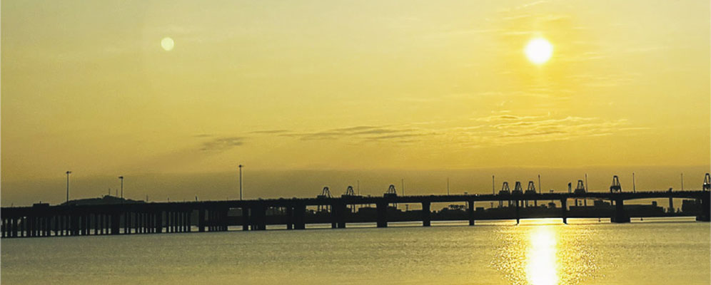 深圳海濱靚景單車徑