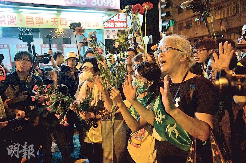 琦琦指丈夫報喜不報憂任達華再做手術手指可郁動 圖片看世界 每日明報 明報新聞網