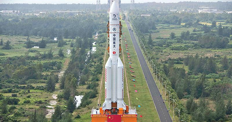 嫦娥五號奔月  中國無人探月最後一步  任務攜兩公斤月壤樣品返地球