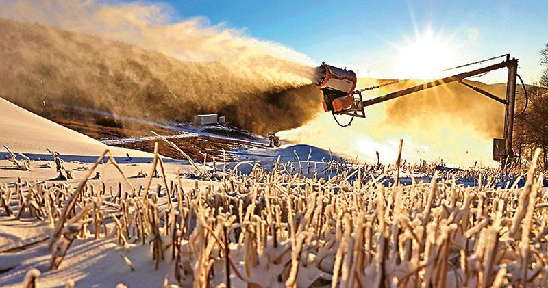 冬奧人造雪惹疑慮 暖化添隱憂 法國學者預視「歷來最不可持續」 北京：綠色辦奧