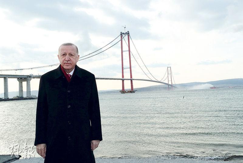 跨長2023米 土耳其全球跨度最長吊橋通車 - 20220320 - 國際