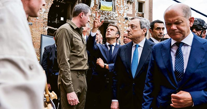 法德意領袖訪烏 撐即成歐盟候選國 馬克龍未促和談 晤澤連斯基稱支持直至取勝