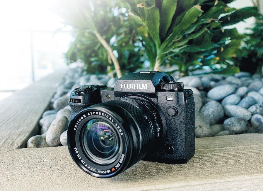 40 bursts per second 6.2K filming FUJIFILM X-H2S lightly loaded chasing sparrows – 20220813 – Supplement – Daily Ming Pao