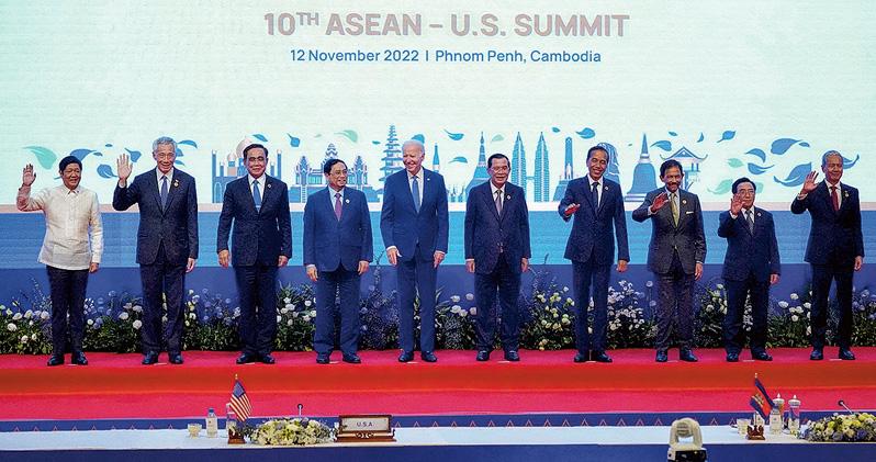 中美東盟峰會角力 東南亞諸國為難 李克強倡開放貿易穩定供應鏈 拜登提全面戰略伙伴關係