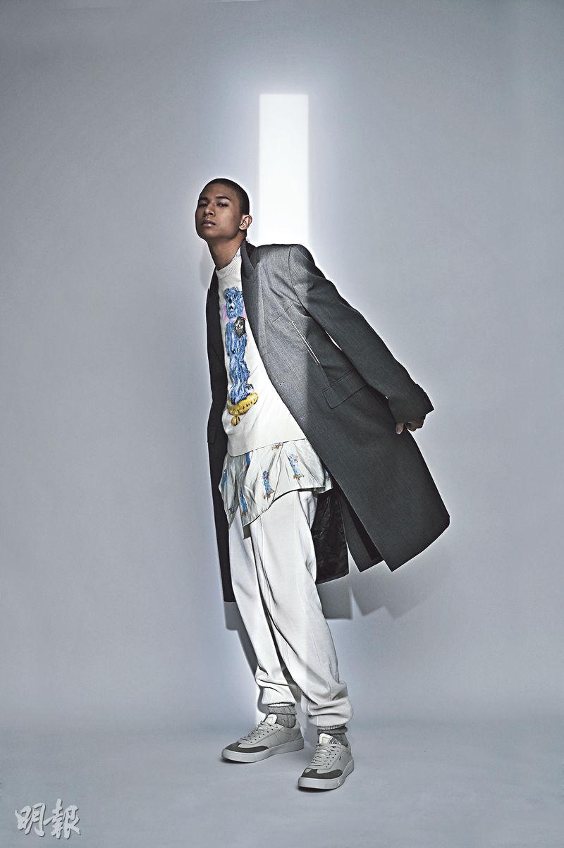 showcase：與Mr. Dior跨時空交流 時尚男裝 典雅中帶感性