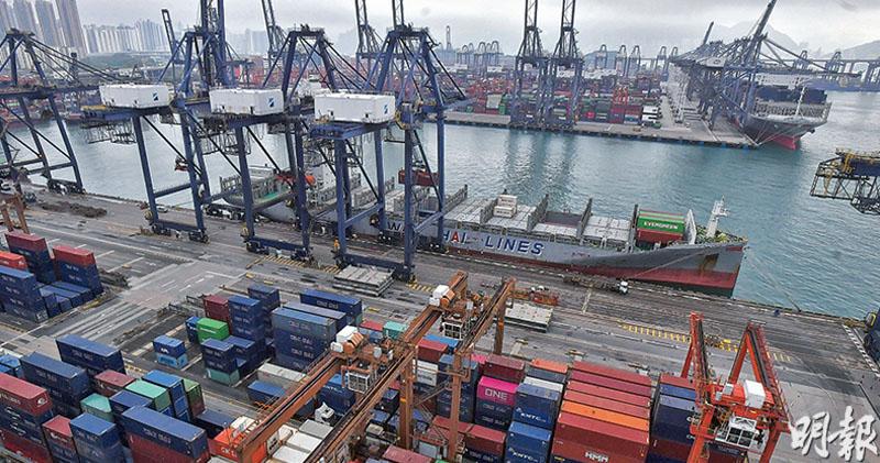 葵青貨櫃碼頭吞吐量跌幅大 海嘯後最傷 跨境貨運雖撤限 業界：今年仍難樂觀