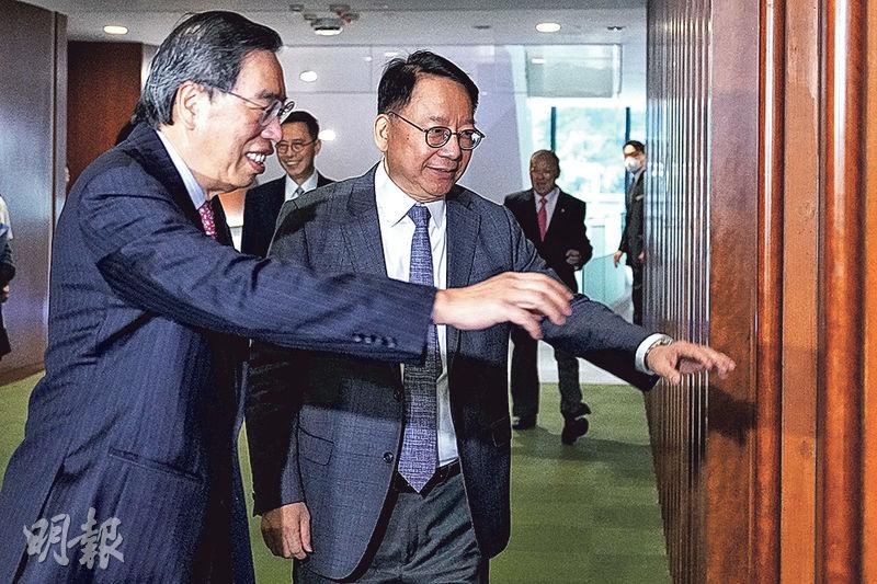 新里明士　光盃　共箱、共布、栞 新里明士 光盃 共箱、共布、栞