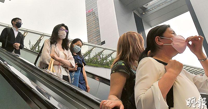 上年度3734公務員辭職 產權署港台比率最高
