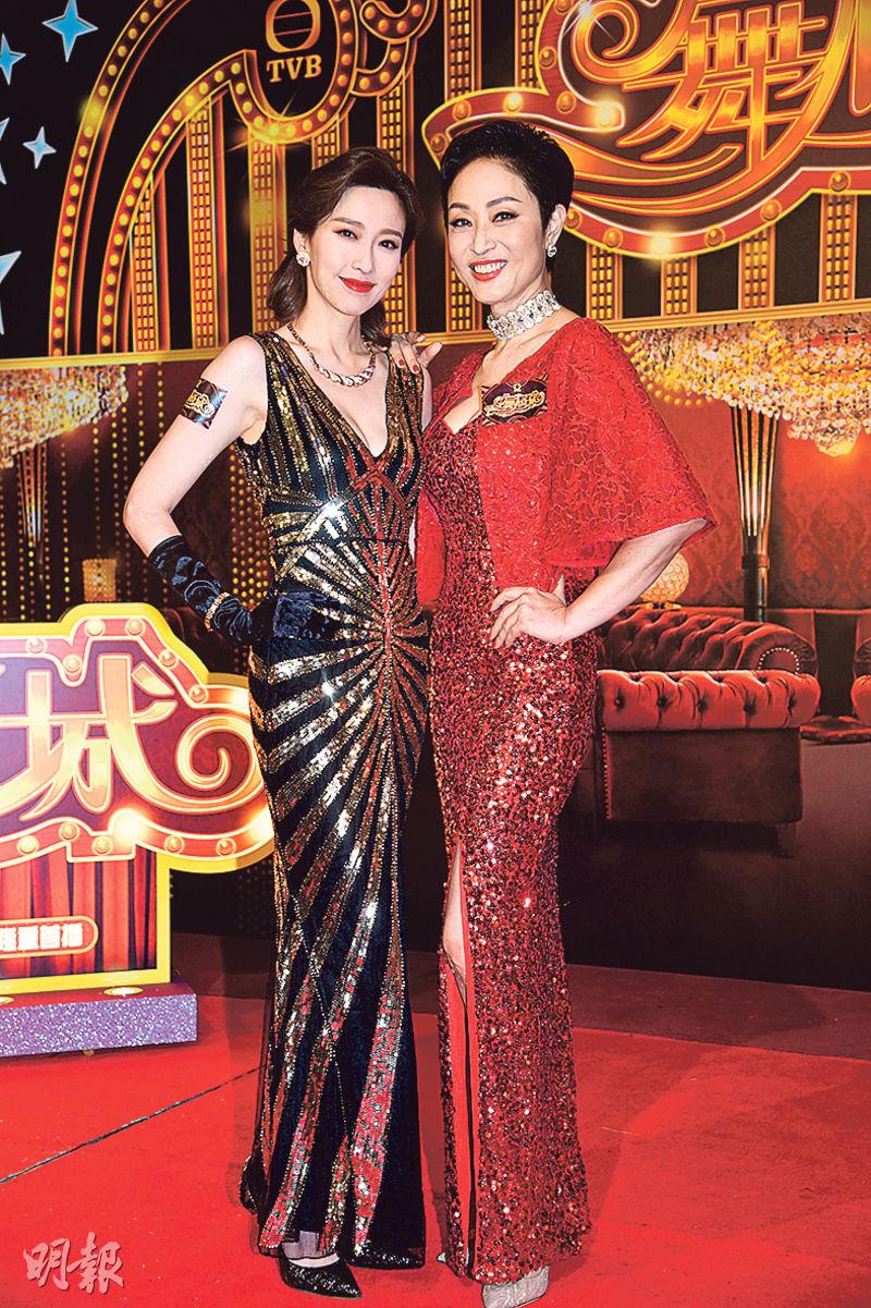 姚子羚（左）與陳法蓉（右）透露新劇一班女演員都有不少性感打扮。（攝影：劉永銳）
