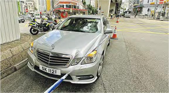 涉案平治房車事後被警方圍封調查。