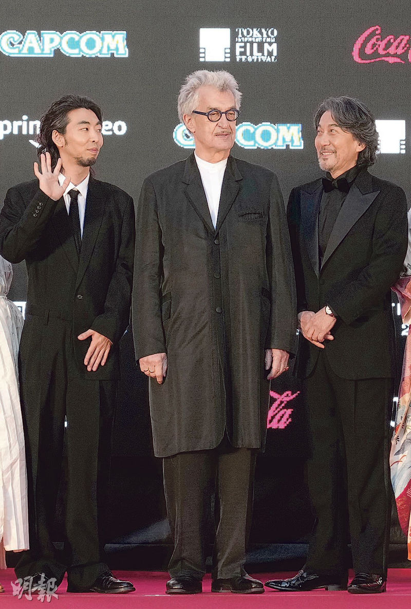 《新活日常》柄本時生（左起）、雲溫達斯及役所廣司為東京國際電影節揭開序幕。