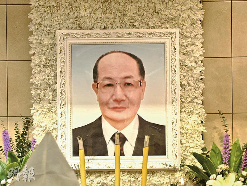 Charmaine Sheh, la nièce de Dick Chan, a envoyé une carte fleurie pour exprimer ses condoléances – 20240420 – Divertissement – Daily Ming Pao