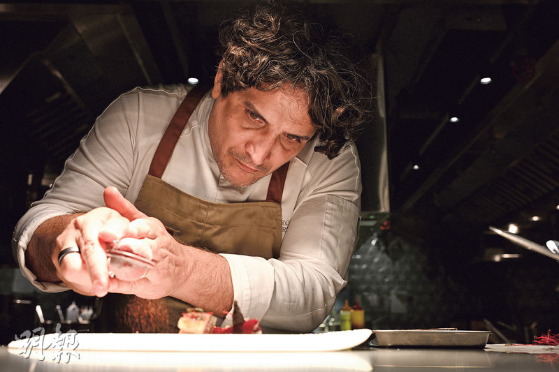 阿根廷名廚--阿根廷出生的Mauro Colagreco，為香港客人帶來一間以海洋為主題的餐廳。（曾憲宗攝）